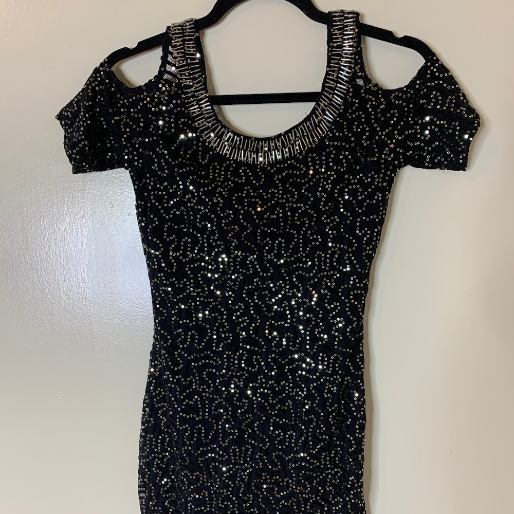 Soieblu // Cold Shoulder Sequin Dress